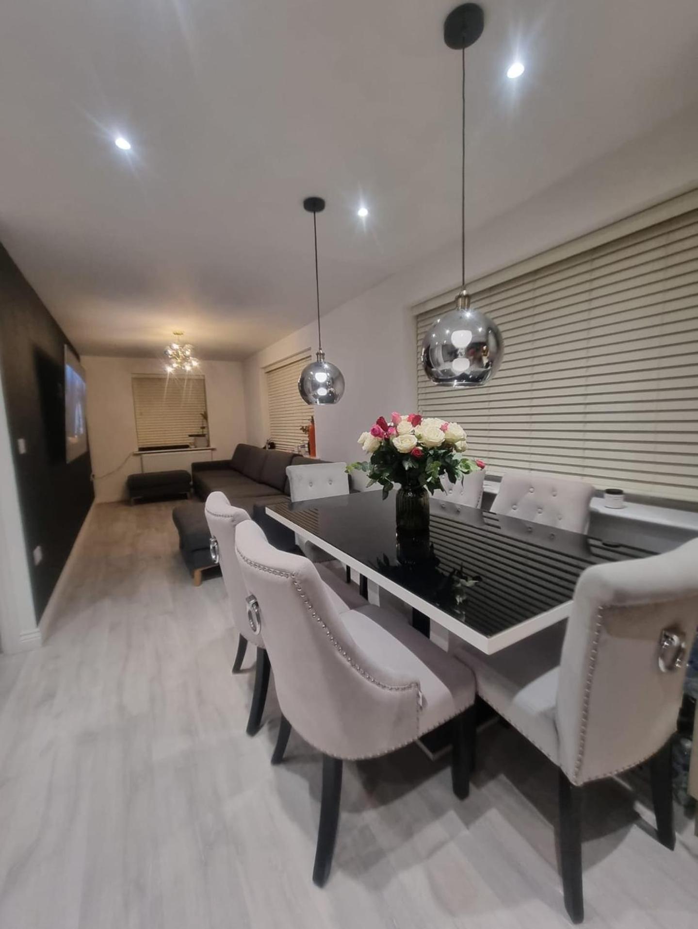 Bromley Common- Double Bedroom With En-Suite With Private Lounge In Shared Town House Экстерьер фото