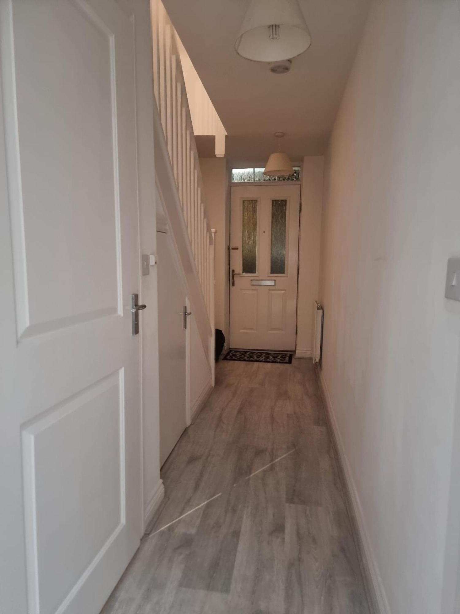 Bromley Common- Double Bedroom With En-Suite With Private Lounge In Shared Town House Экстерьер фото